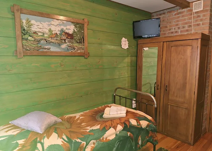 Dudek ゲストハウス クリニツァ・ズドルイ